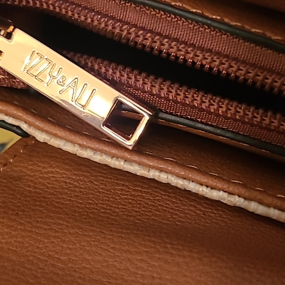 MICHAEL Cognac Strappy Leather& Cork Wedge Sandal sz 8/ IZZY & ALI Straw handbag - Picture 9 of 13